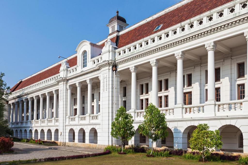 U Stay Hotel Mangga Besar Cakarta Dış mekan fotoğraf