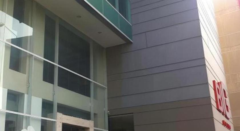 U Stay Hotel Mangga Besar Cakarta Dış mekan fotoğraf