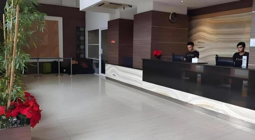 U Stay Hotel Mangga Besar Cakarta Dış mekan fotoğraf