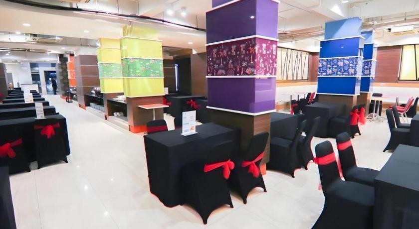 U Stay Hotel Mangga Besar Cakarta Dış mekan fotoğraf