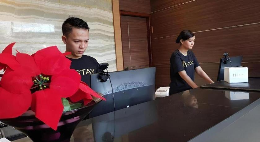 U Stay Hotel Mangga Besar Cakarta Dış mekan fotoğraf